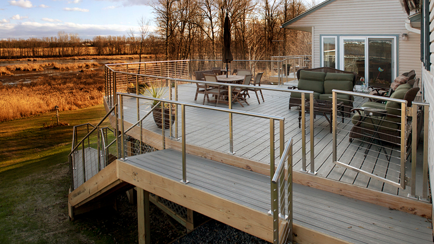 Railing system with gates