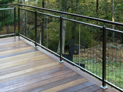 Discover Top Vertical Railing Ideas for a Modern Look - AGSstainless.com